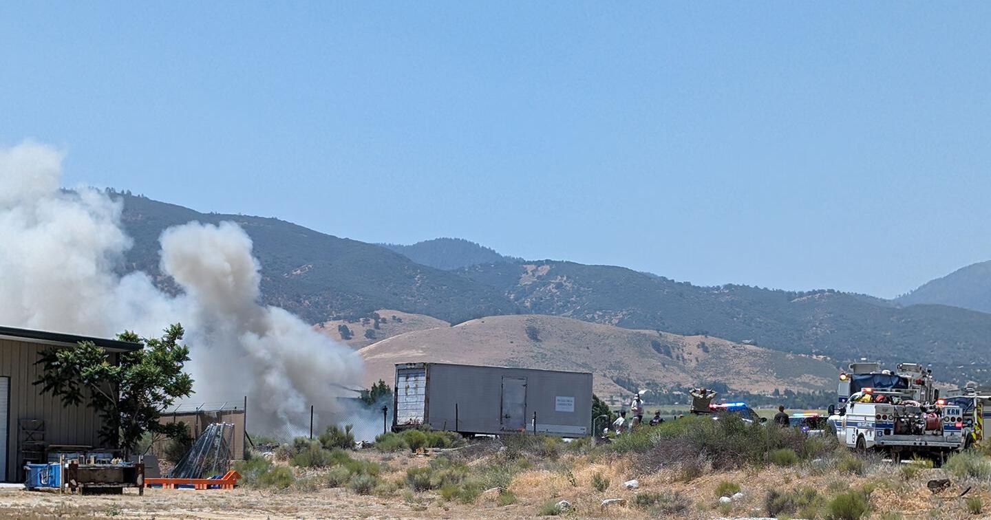 Fire near industrial area knocked down quickly - Vimarsana News