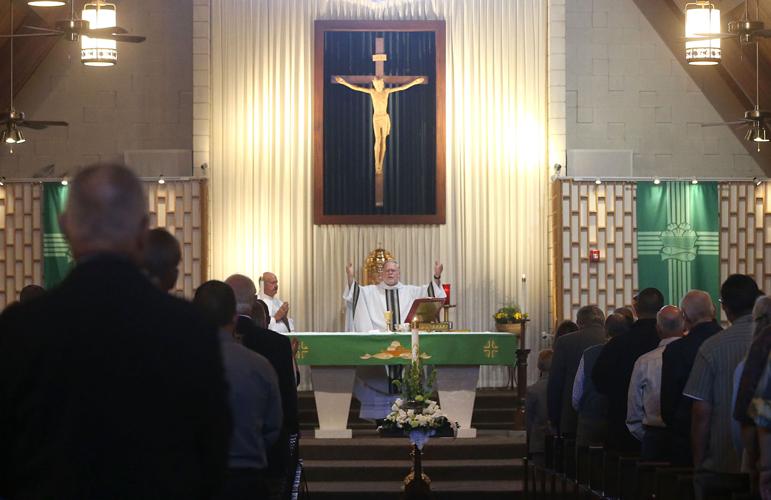 Don Maben remembered as a 'true civic leader' during funeral Mass