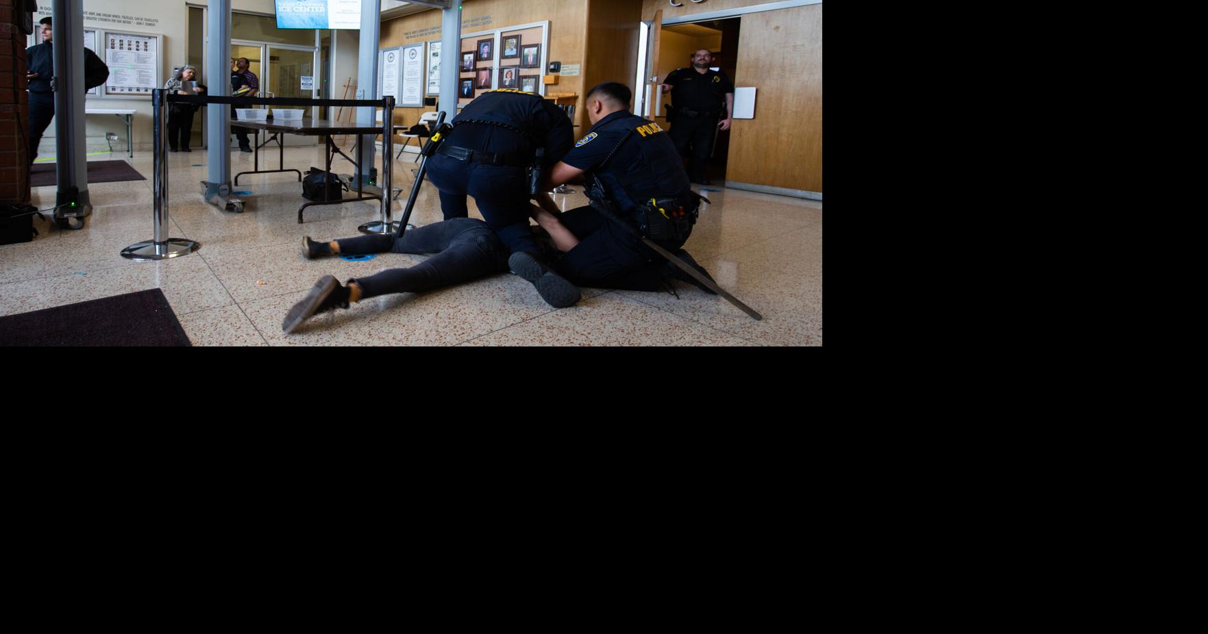 Bakersfield police make arrests at City Hall amid proPalestinian