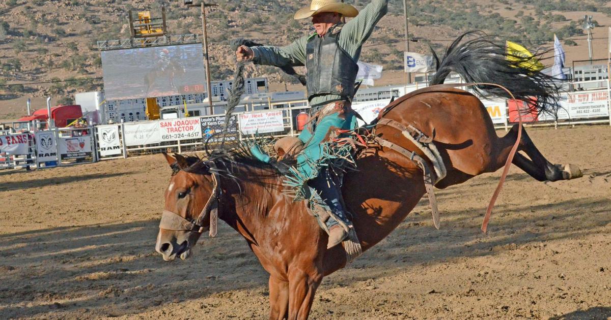 Tehachapi Rodeo Trick Riding PHOTO GALLERY: 55th Annual Tehachapi Mountain PRCA Rodeo | News ...