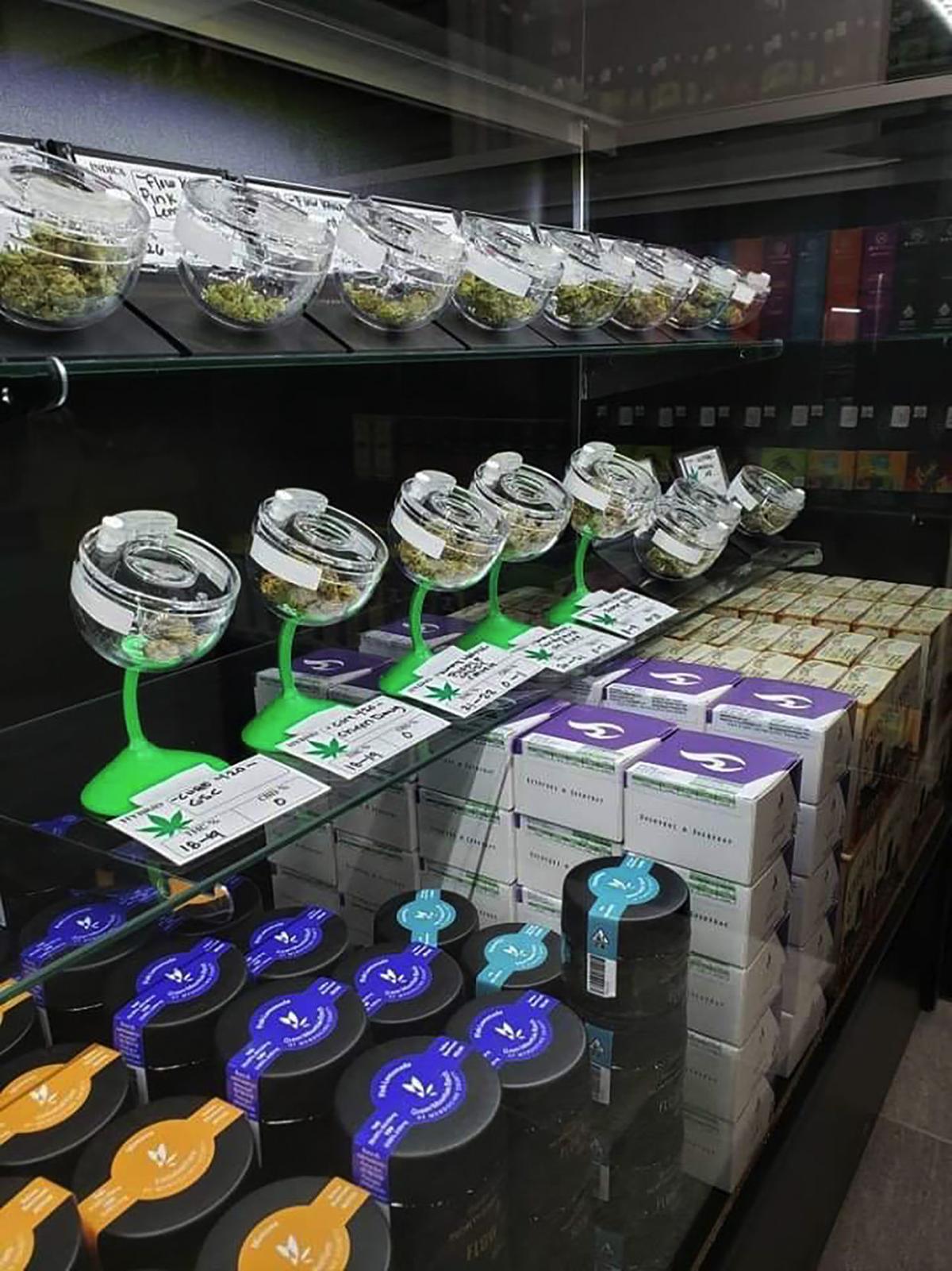 First marijuana dispensary opens in Kern County since ban ...