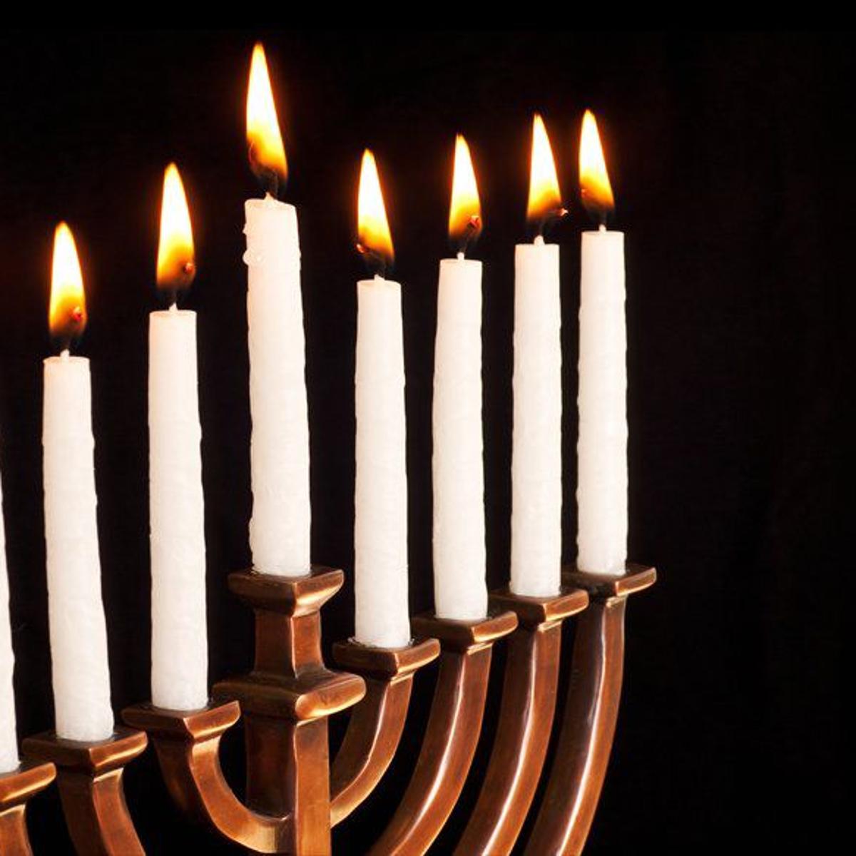 Public Invited To Hanukkah Menorah Lighting On Dec 10 Lifestyle Tehachapinews Com