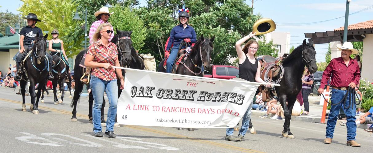 Crowd turns out for Tehachapi Mountain Festival Parade Lifestyle