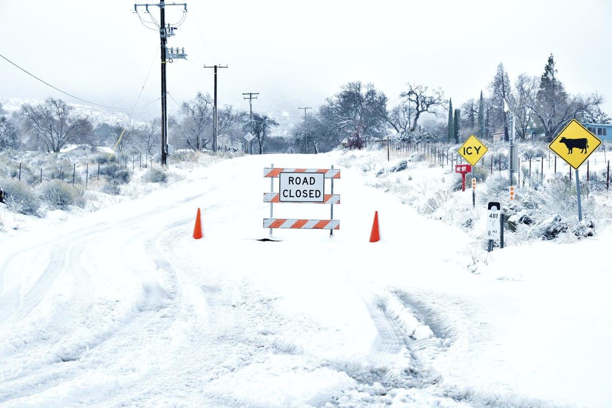PHOTO GALLERY Greater Tehachapi's draped in snow News