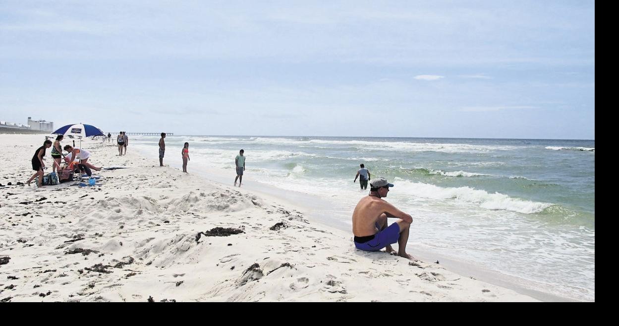 Taking in the sun and summer beach fun | Features | telegraphherald.com