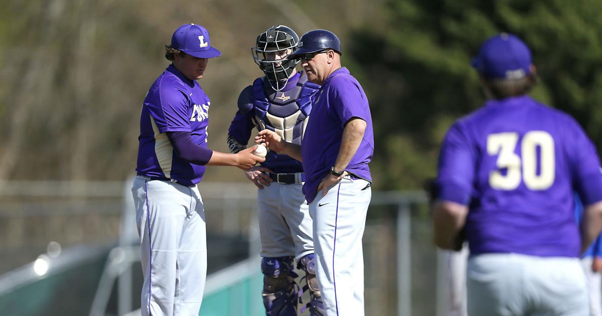 Loris Baseball Local & area roundup: Loras baseball coach Tebon records 600th victory ...
