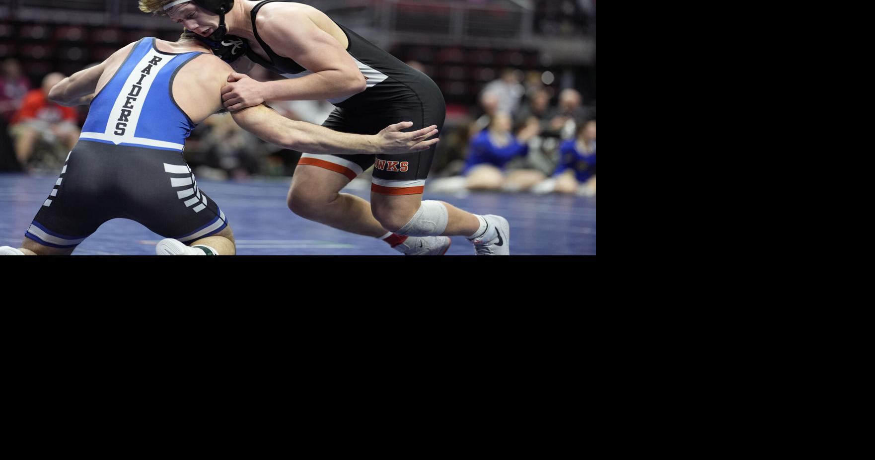 Boys prep wrestling: West Delaware's Yonkovic falls short in quest for ...