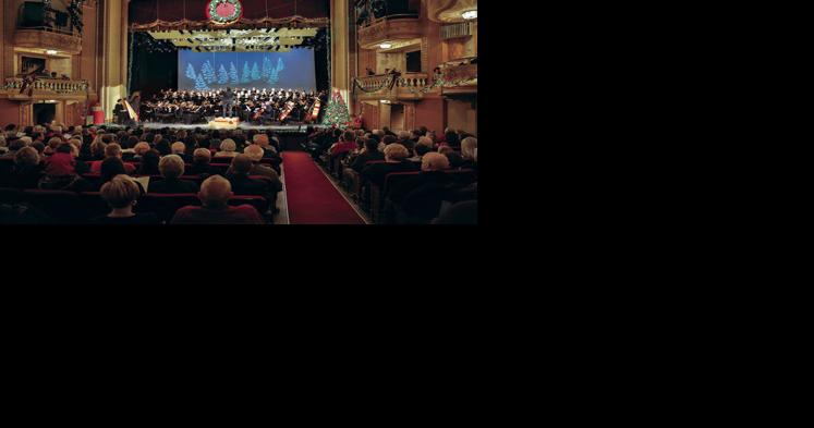 Merry & bright: Dubuque Symphony Orchestra sets the stage for holidays concerts this weekend - Vimarsana News