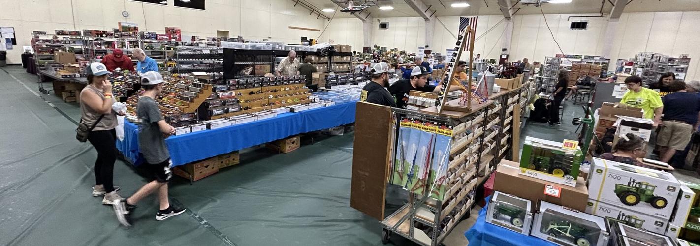 'The place to go' 2K visitors attend farm toy show in Dyersville Tri