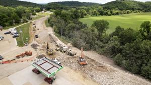 Iowa 3 closure decreases travel to area businesses