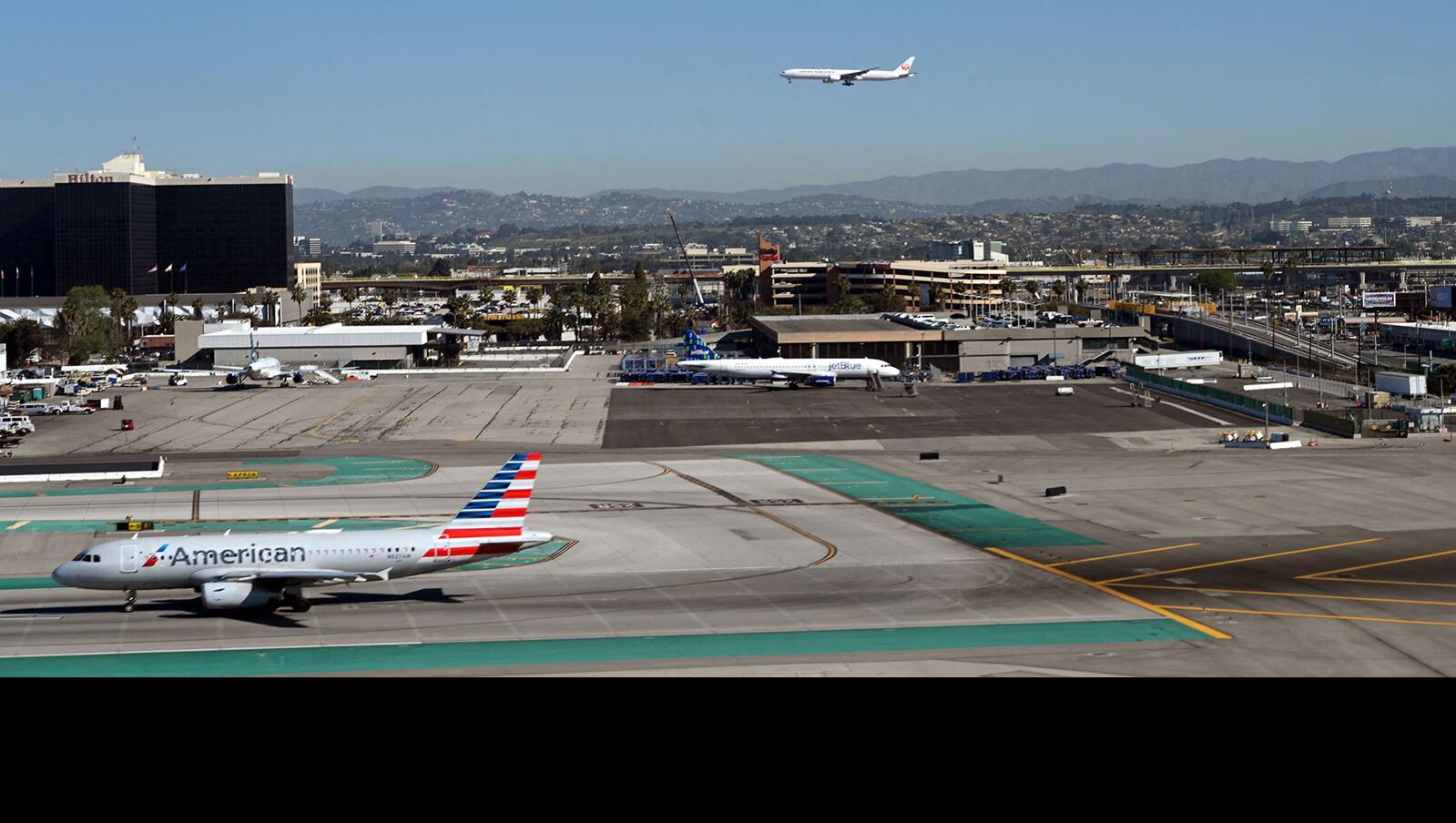 As runway near-misses surge, radar that keeps planes apart is aging and  unreliable | Technology | telegraphherald.com