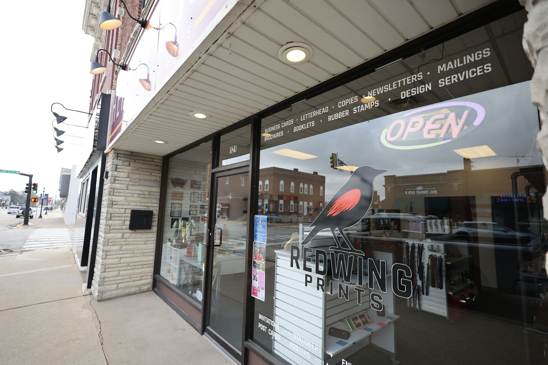Biz Buzz: Printing store opens in Manchester | Tri-state News