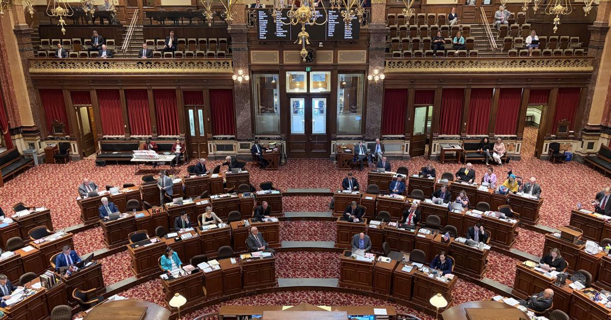El Senado de Iowa envía proyectos de ley sobre límites de velocidad, estudiantes disruptivos al gobernador