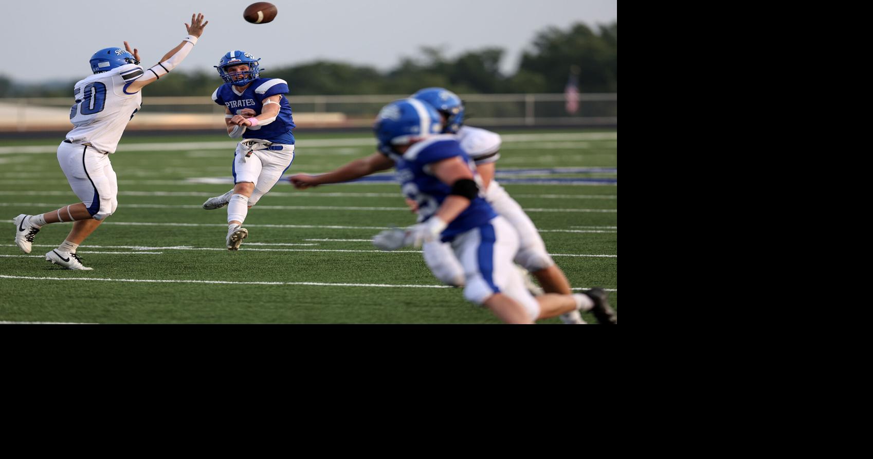 Prep football: Galena cruises to 2-0 by pulling away from SWED