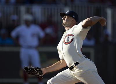 Smyly leads Cubs to win over Reds in Field of Dreams game