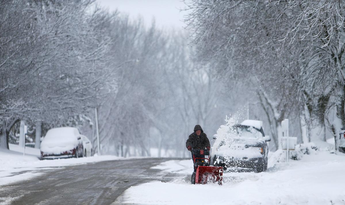 Update 9 Inches Of Snow In Dubuque Area Winter Storm Warning Canceled Public Announcements Telegraphherald Com Update 9 Inches Of Snow In Dubuque Area Winter Storm Warning Canceled Public Announcements Telegraphherald Com