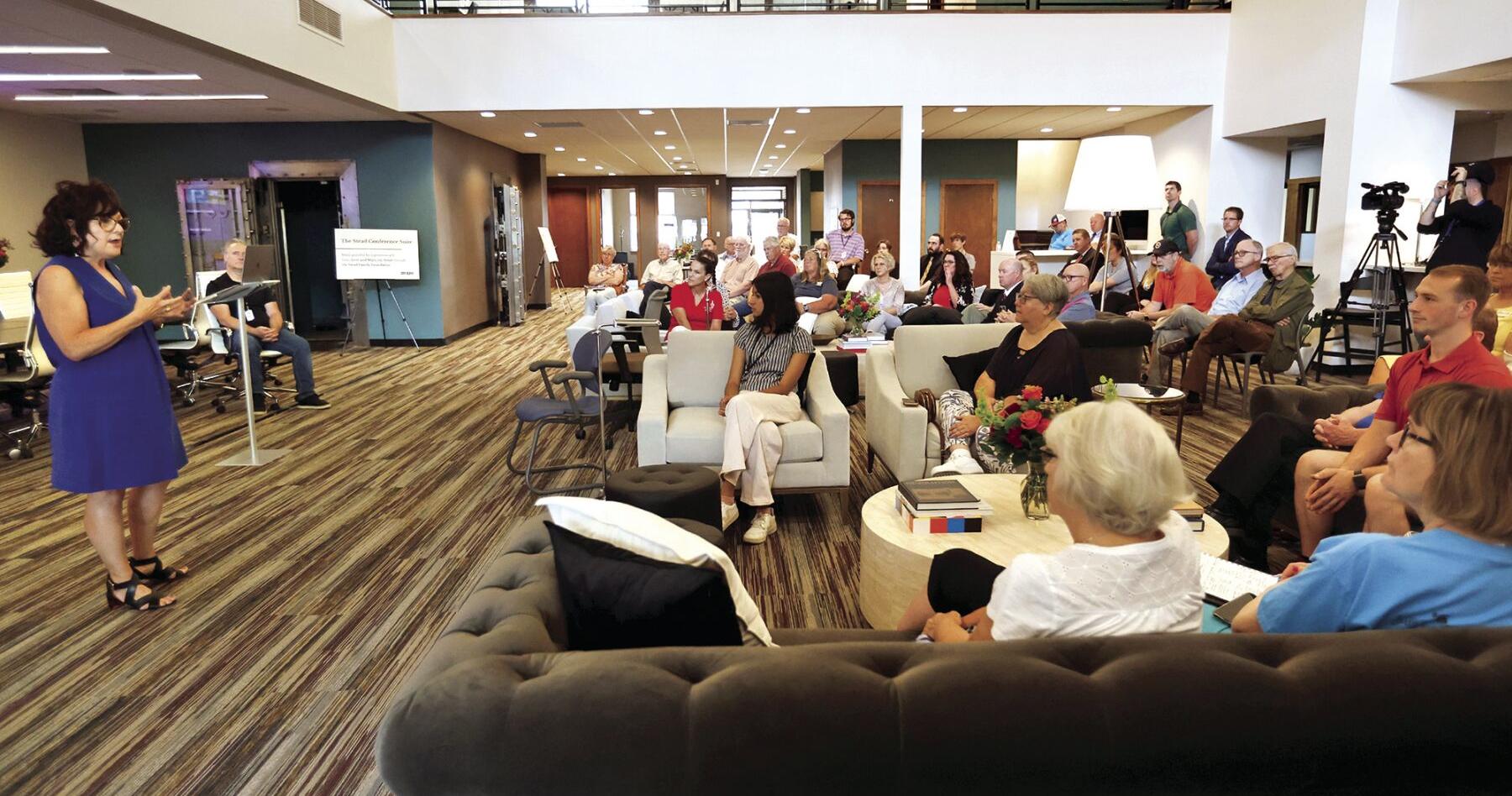 Co-working center marks 'new era' in Maquoketa - Vimarsana News