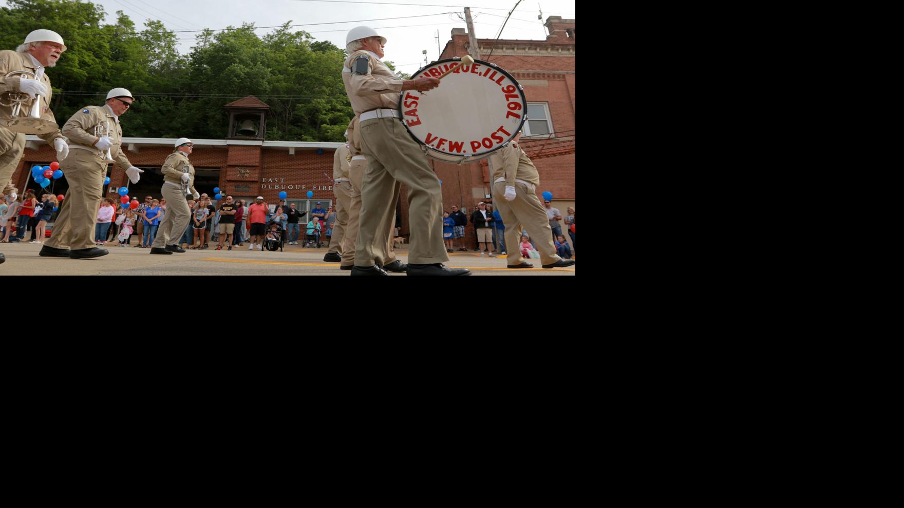 East Dubuque Parade Celebrates Memorial Day Honors Veterans Tri State News Telegraphherald Com