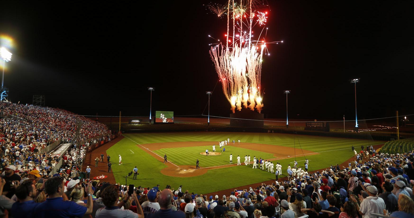Organizers: 2022 Field of Dreams game bigger and better