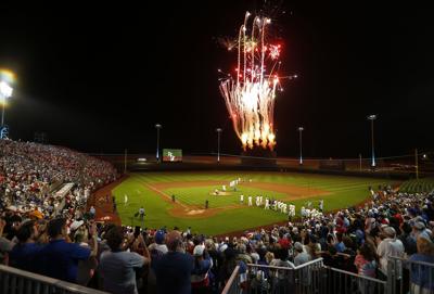 It's Official: The Cubs and Reds Will Play the Field of Dreams