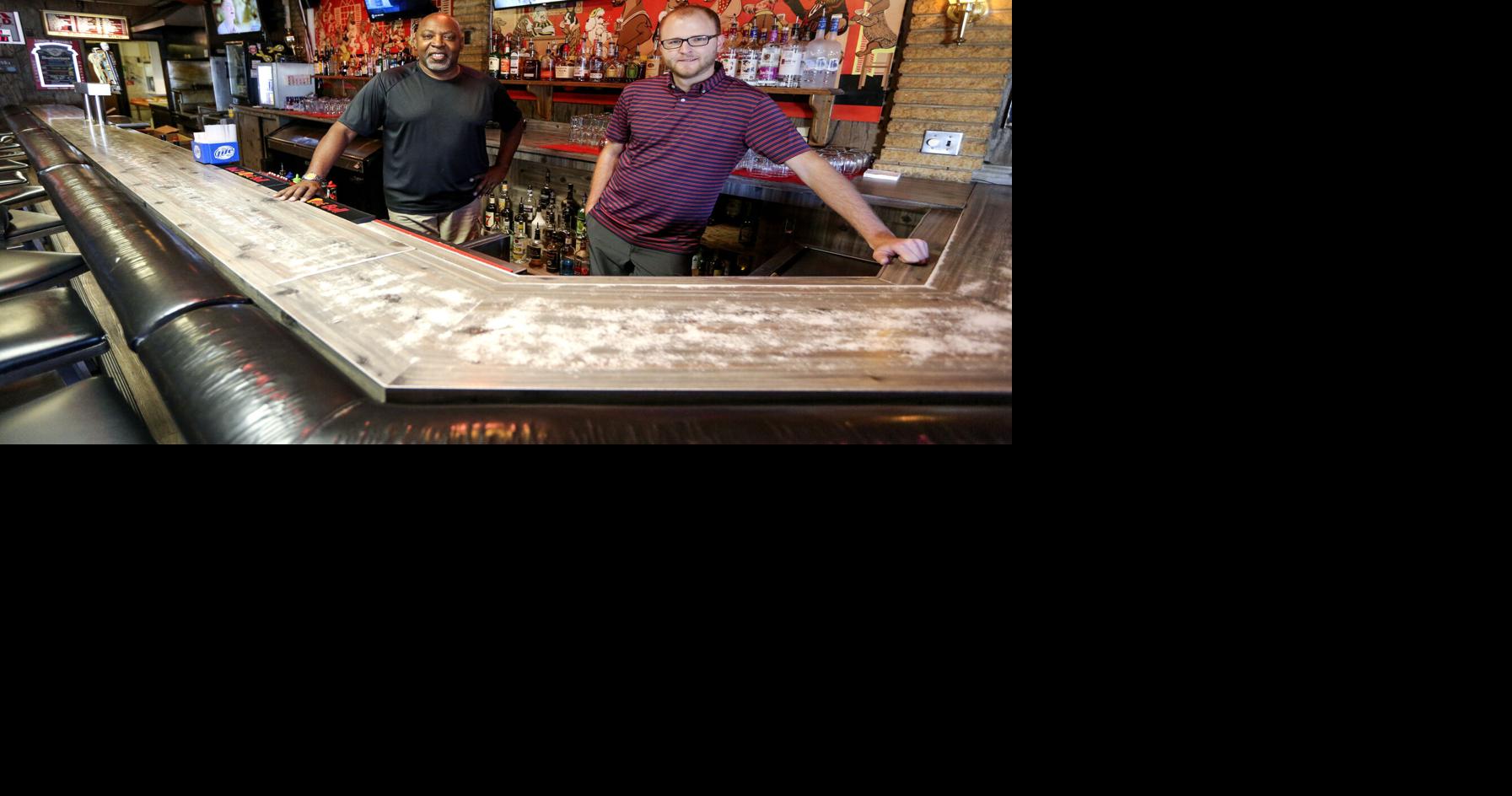 Biz Buzz New owner for longtime Dubuque bar; boutique coming to