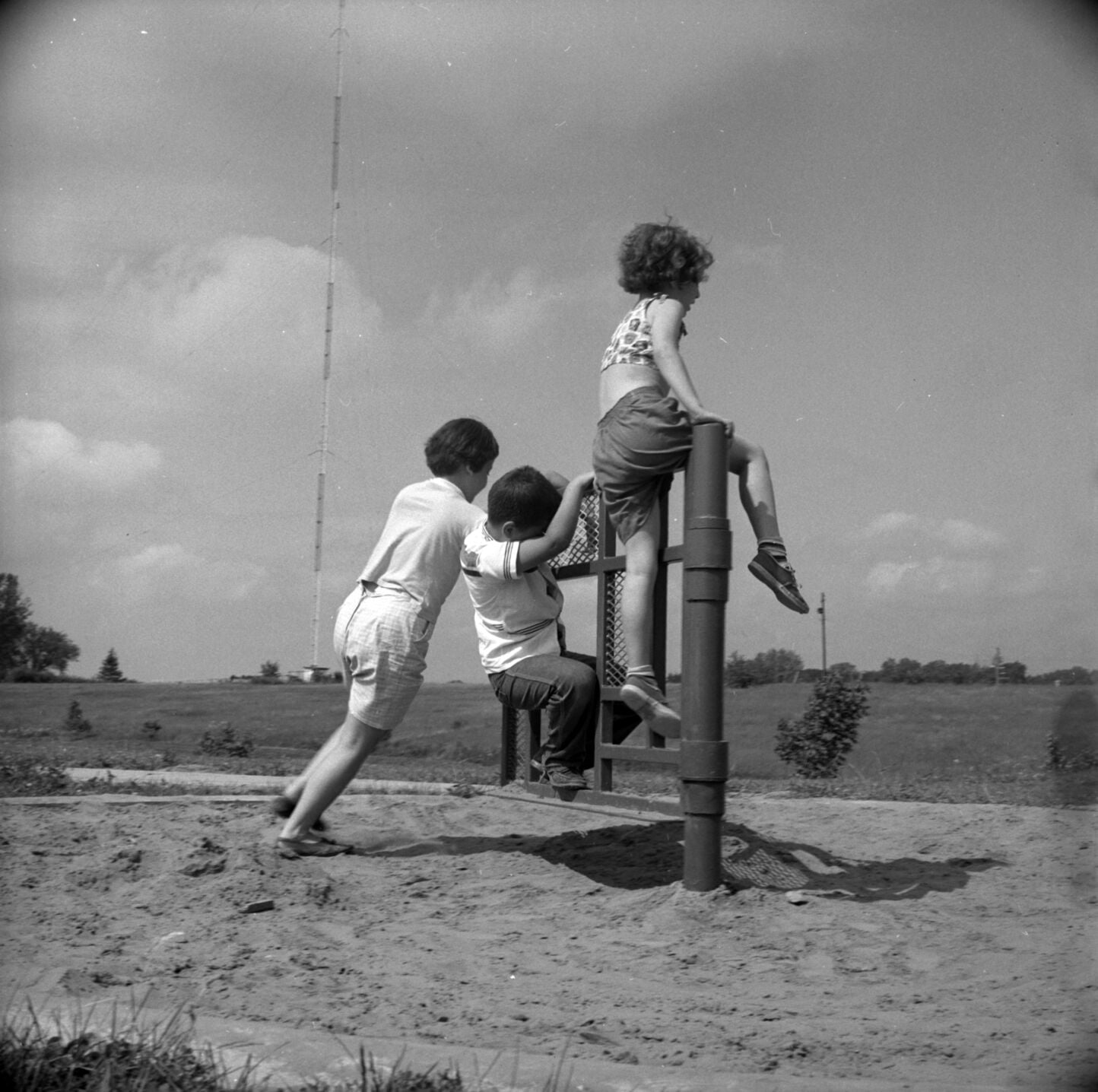 The making of Flora Park's 'modernistic playground' | Features