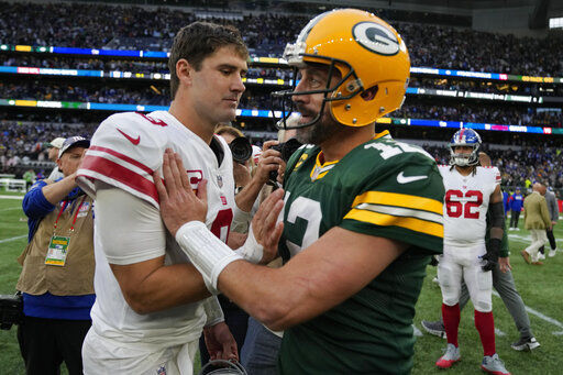 Packers stagger back home after surprising loss to Giants - The San Diego  Union-Tribune