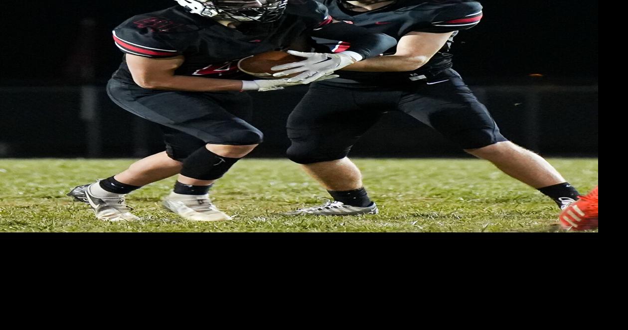 Prep football notebook: Western Dubuque offensive line answers ...