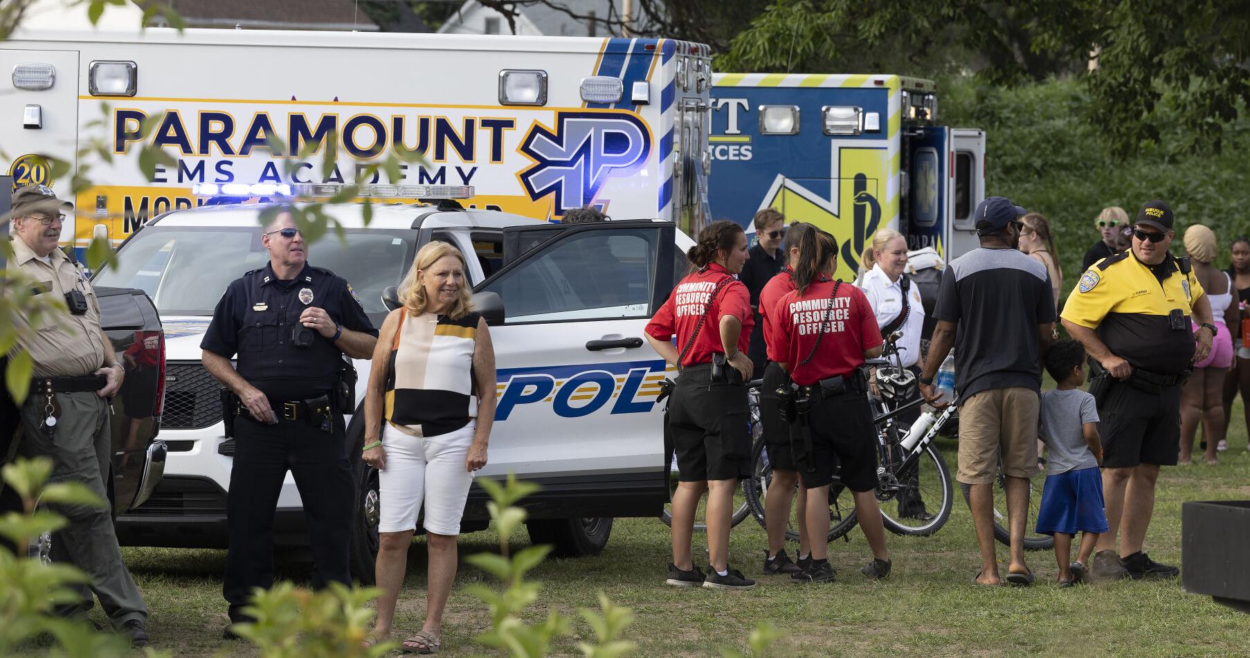 Dubuque National Night Out brings community members, first responders together - Vimarsana News