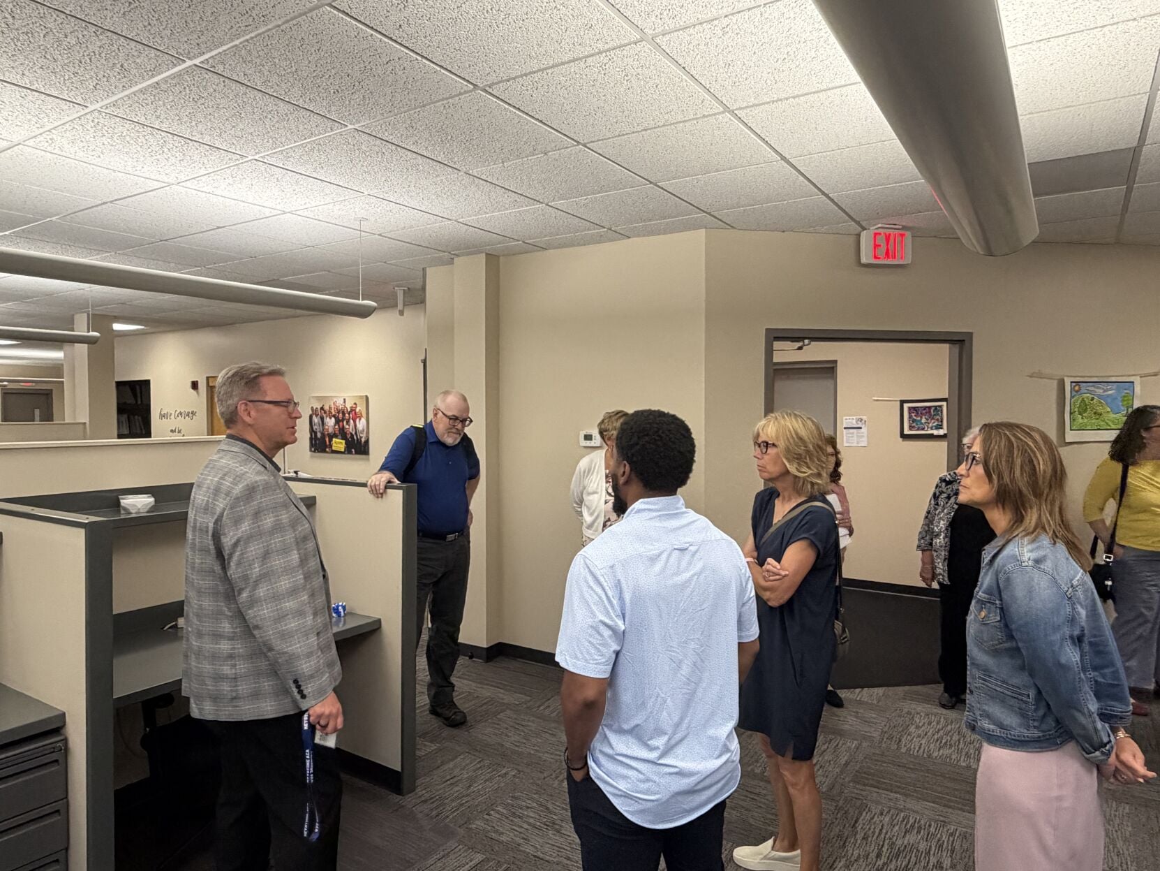 Dubuque school board tours Keystone building; board member announces ...