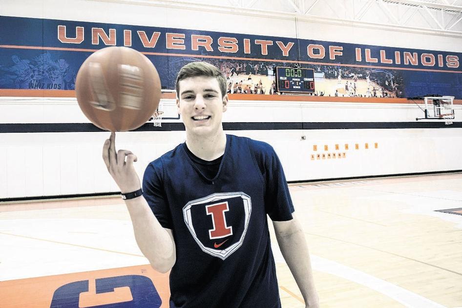 College Basketball Shorthanded Fighting Illini Add Student