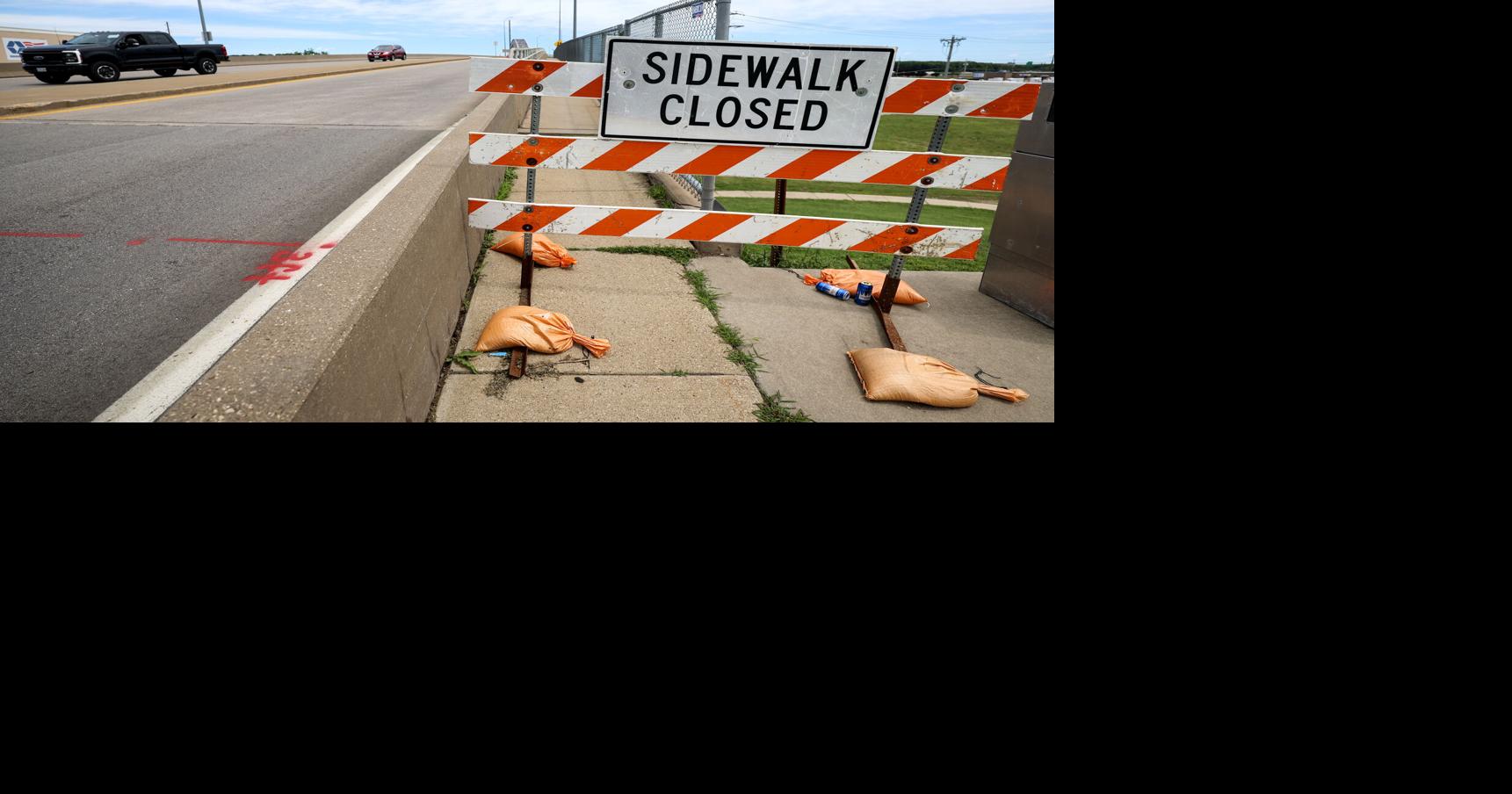 Bridge sidewalk closed