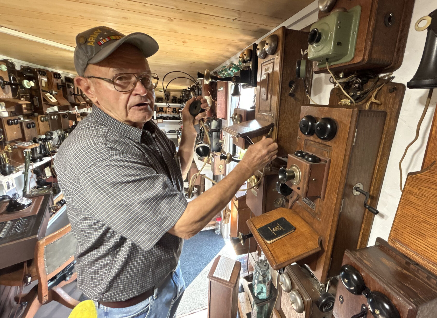 Calling on Elizabeth's 'Phone Guy' tells story of telephone