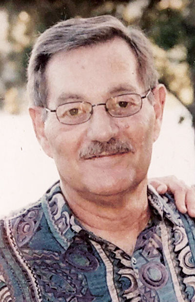 Wayne J. Roth | Obituaries Dubuque | telegraphherald.com