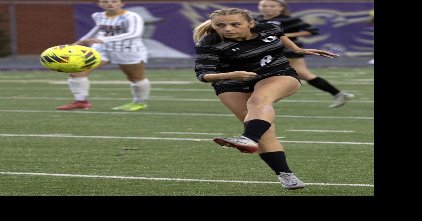 Loras Vs. UD Womens Soccer