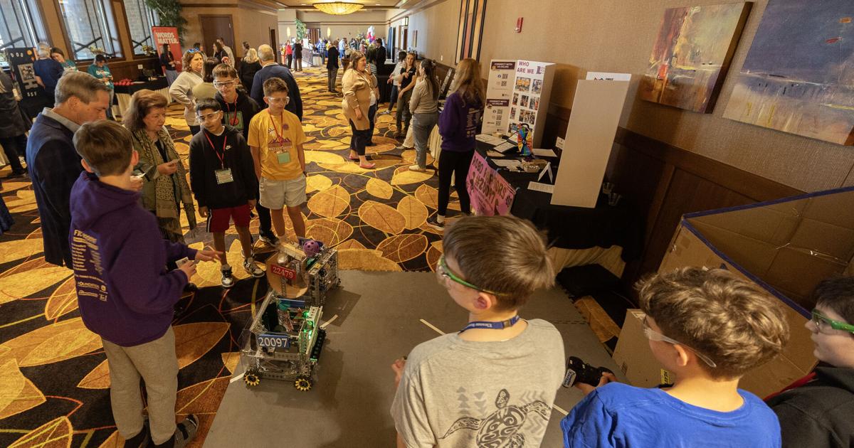 Annual event serves as fundraiser, celebration of Dubuque public schools