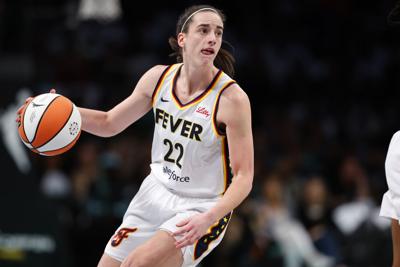 Caitlin Clark adjusting to playing in the WNBA, finishes first week on a  high note | Other Sports | telegraphherald.com