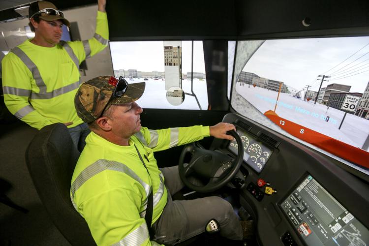 Simulation helps Dubuque snow plow drivers prepare for winter | Tri ...