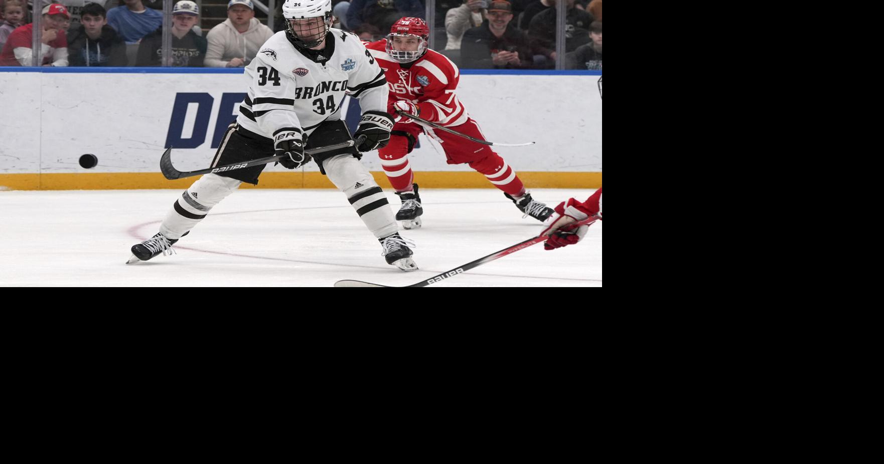 Dubuque well-represented in NCAA hockey tournament