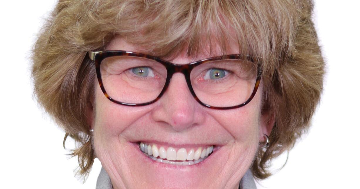 'Tangle of challenges': Dubuque district officials focus on chronic absenteeism - Vimarsana News