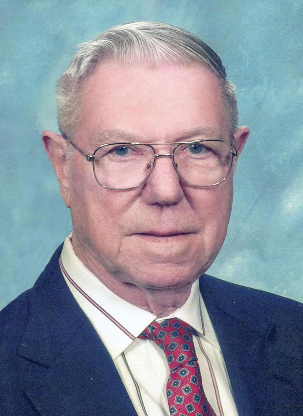William H. Frommelt Obituaries Dubuque
