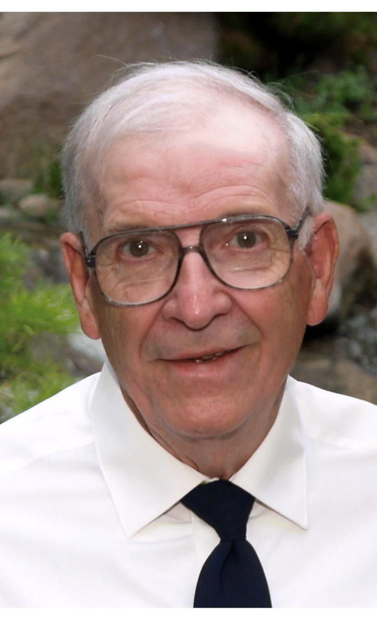 John R. McCarthy | Obituaries Dubuque | telegraphherald.com