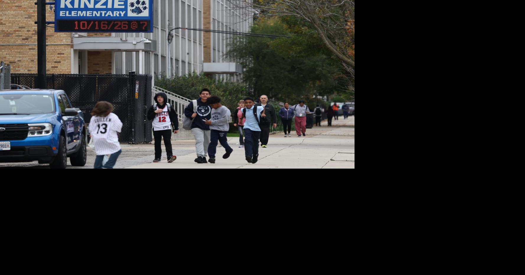 Mold becomes growing problem in Chicago-area schools