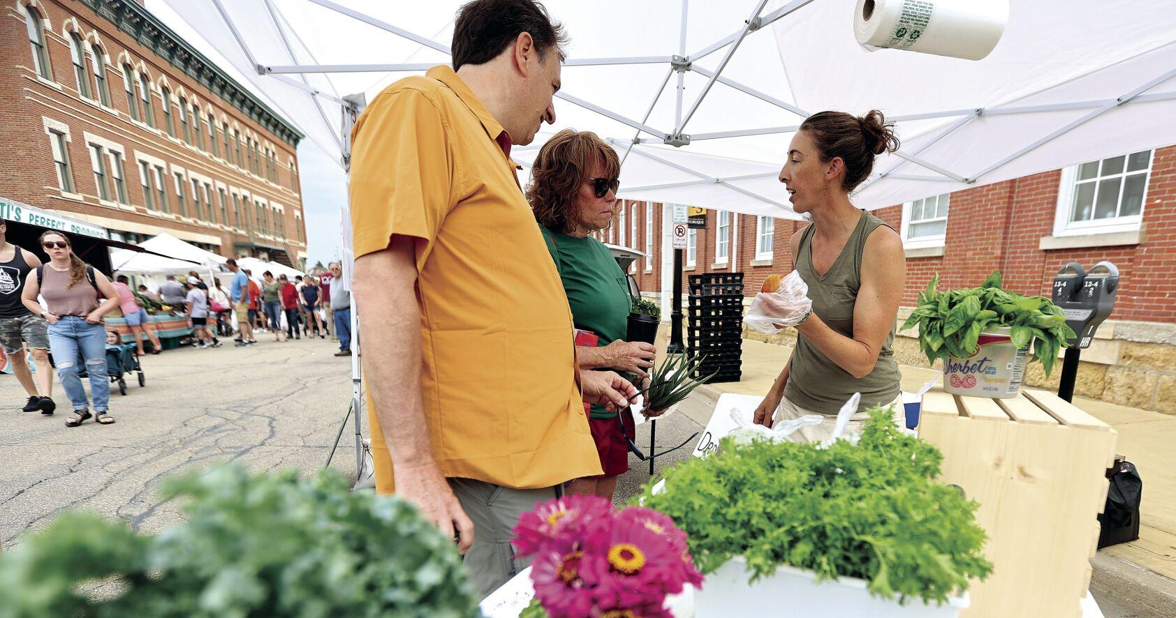 'Like making friends': First-time vendors reflect on joining Dubuque Farmers Market | Tri-state News - Vimarsana News