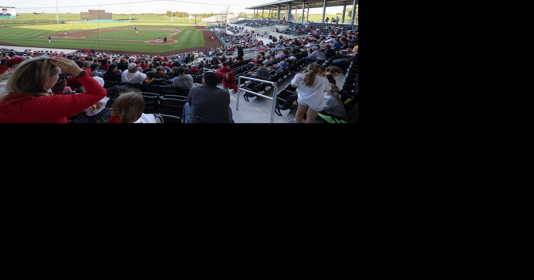 'Top notch': Locals impressed as Field of Dreams Ballpark makes debut
