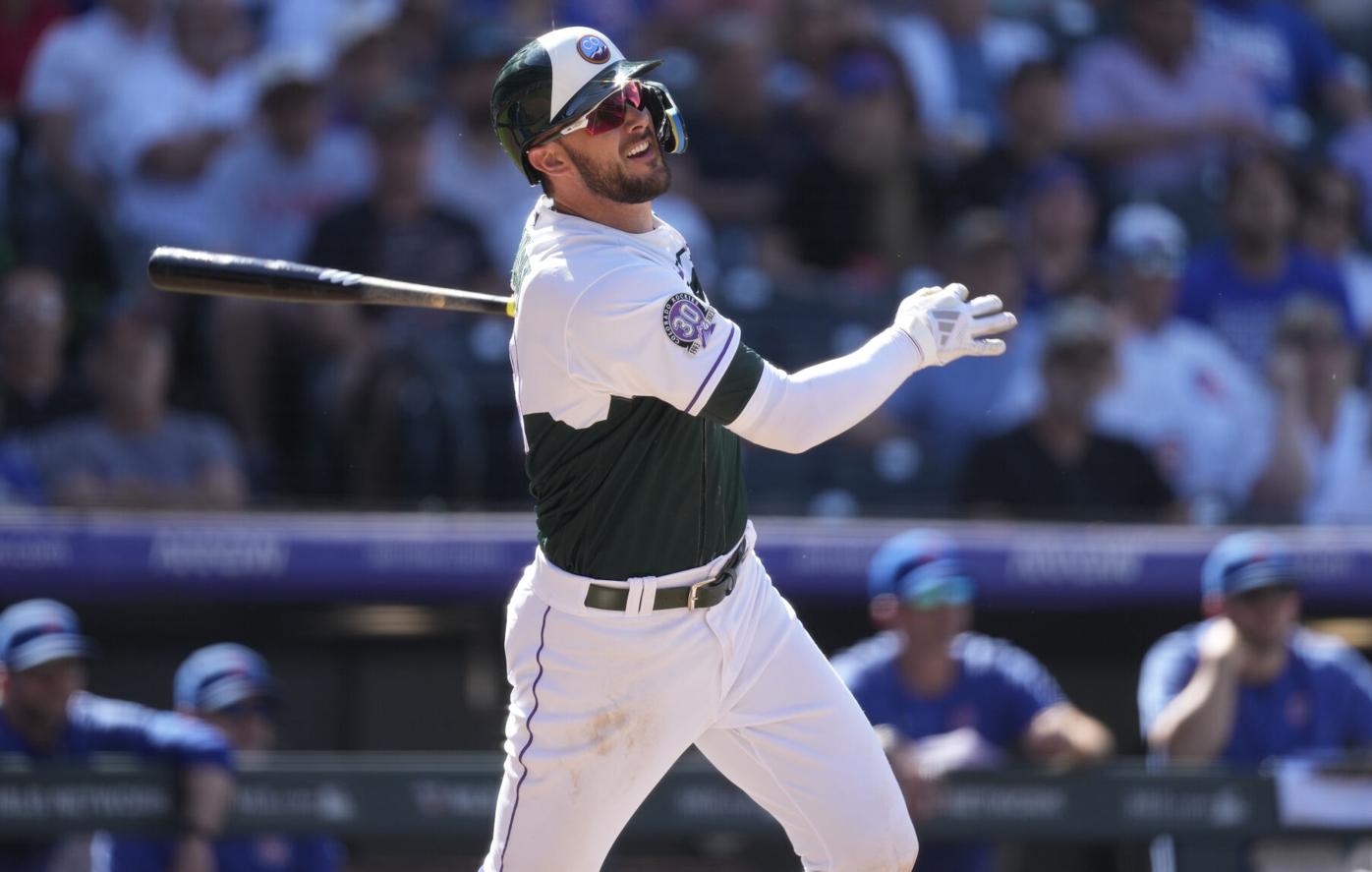 Former Iowa Cub Kris Bryant hits first MLB home run