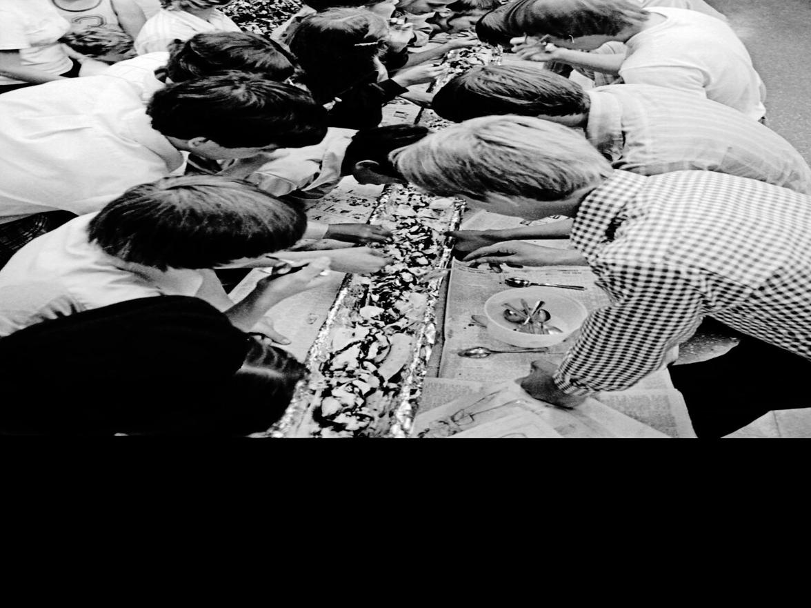 Flashback Friday: Dubuque church members attempted world-record banana split  in 1974 | Tri-state News | telegraphherald.com, image size:1200x899