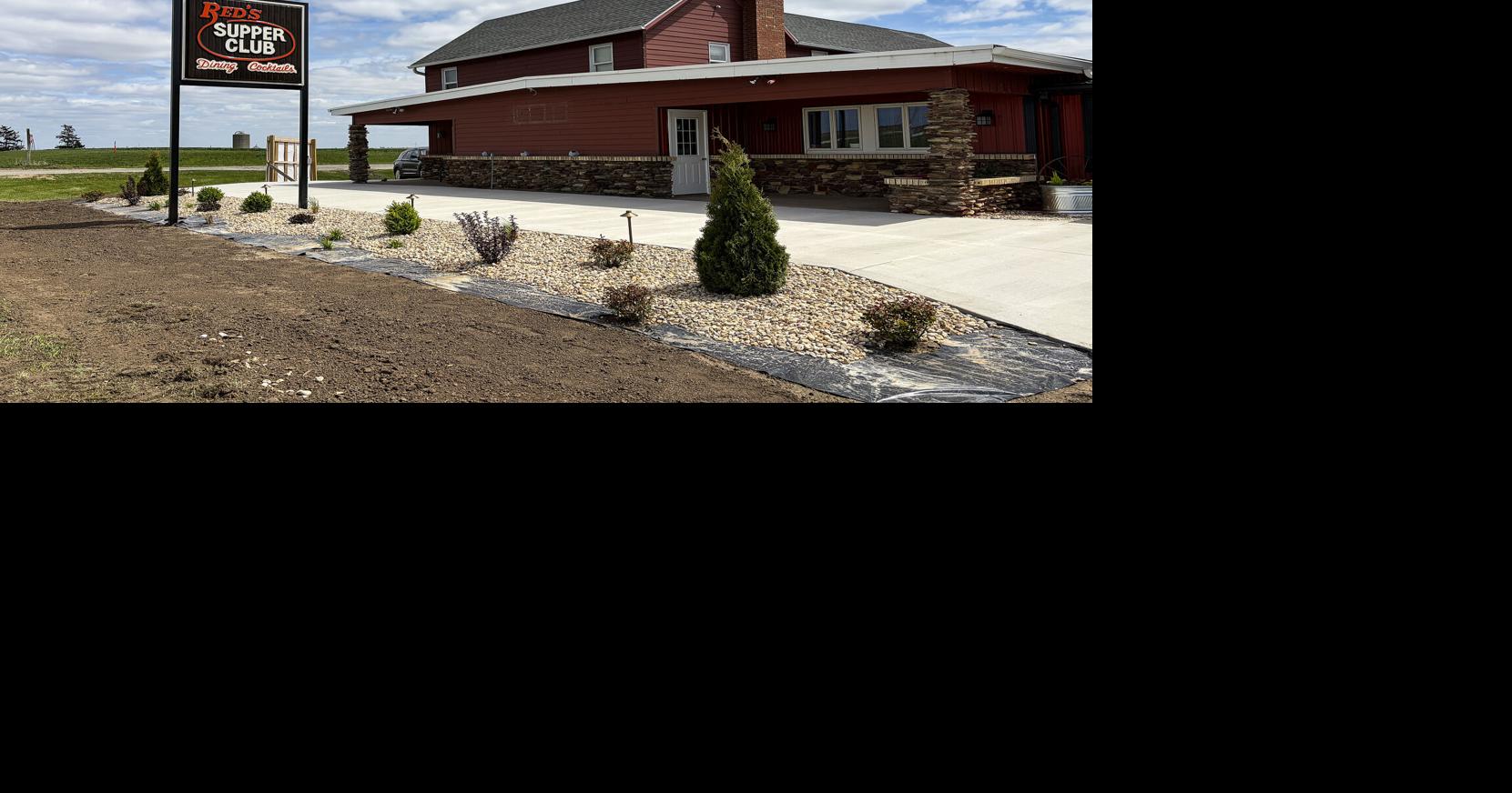 Biz Buzz: Cuba City supper club reopening; steakhouse chain plans Manchester restaurant; Peosta men's salon expands footprint
