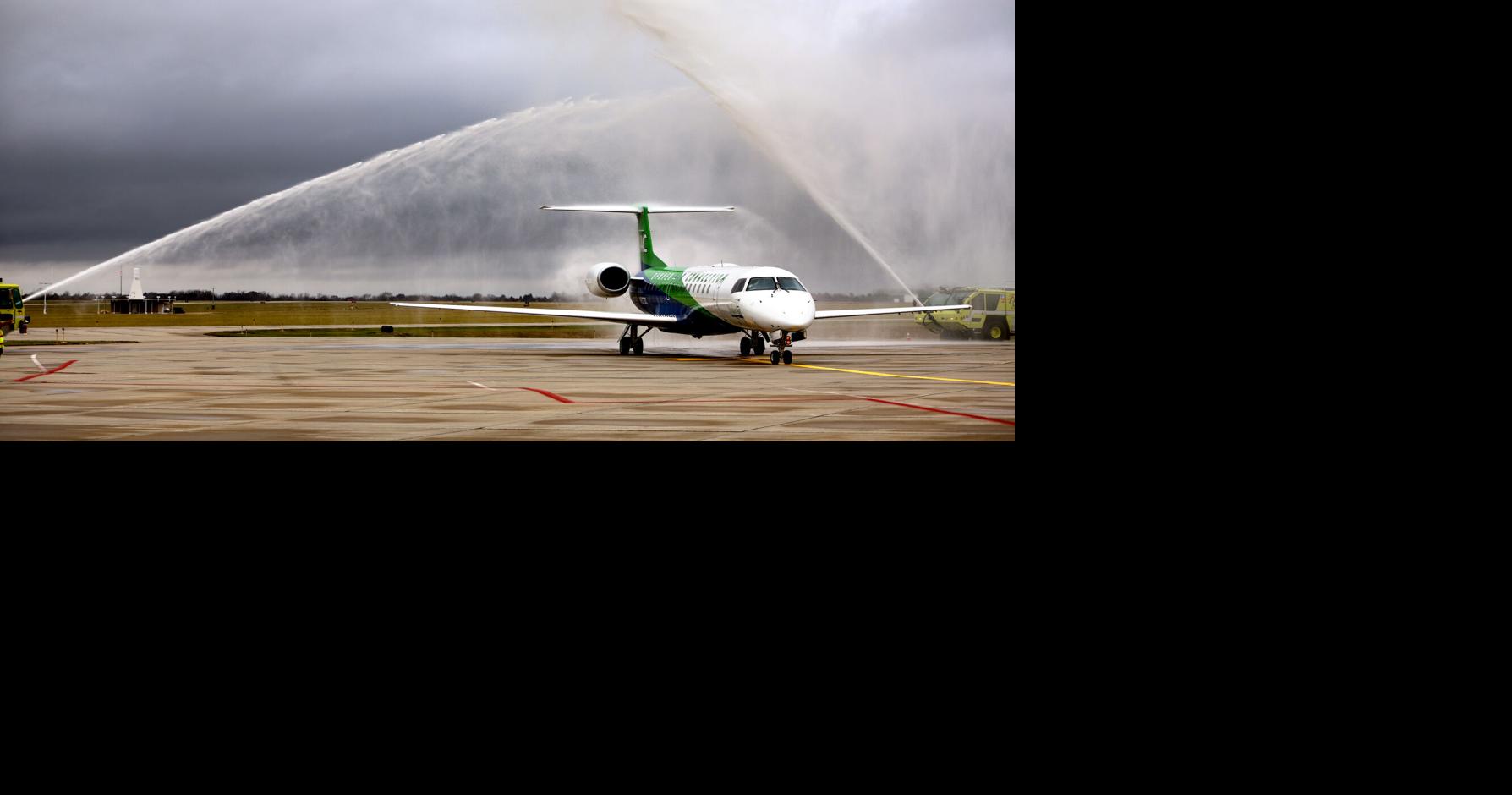 Dubuque daily air service, mall developments among top local 2024 business stories