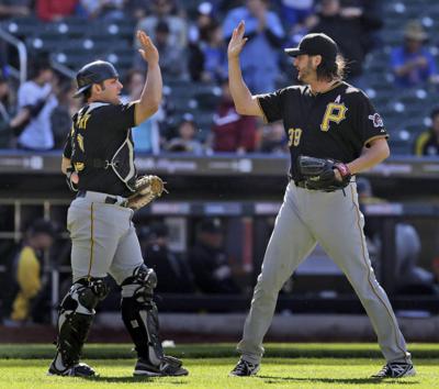 Pirates come apart in 9th inning, suffer frustrating loss to